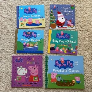 Peppa Pig 5 book bundle in like new condition